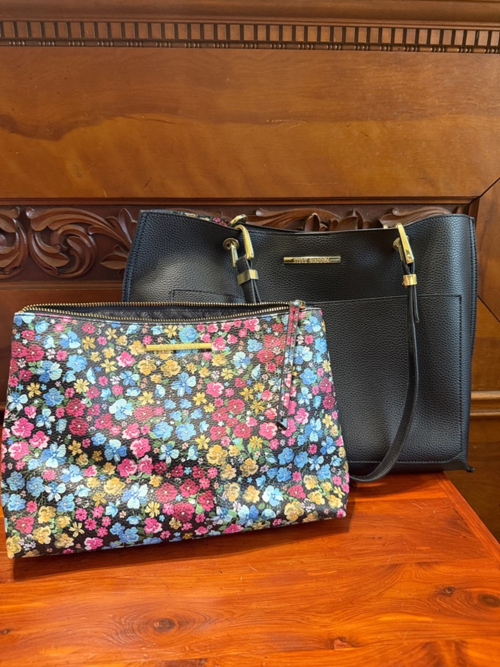 Steve Madden Black Pebbled Faux Leather Tote with Matching Floral Print Pouch - Picture 2 of 13